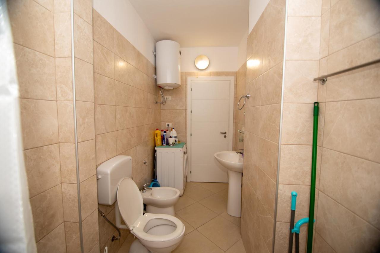 Beachsite Vlore Exterior photo