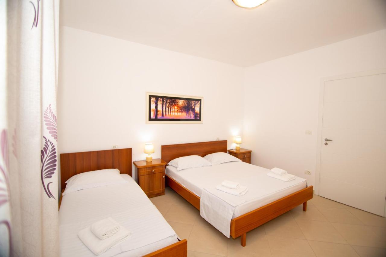 Beachsite Vlore Exterior photo